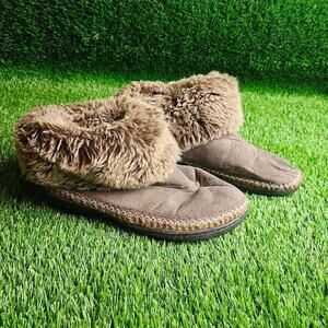ISOTONER Faux Fur Trimmed Brown Leather Booties Womens 9.5-10 soft house slipper